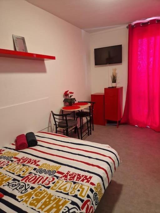 Appartement Tassigny 2 à Chalon-sur-Saône Extérieur photo
